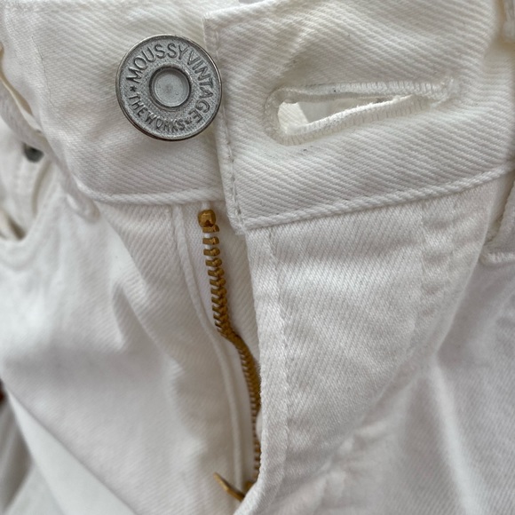 Moussy Vintage Mid-Rise Skinny White Distressed Denim Jeans - Picture 13 of 15